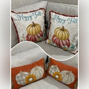 4 Fall Pillows